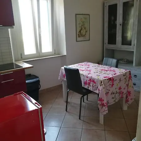La Sorgente شقة